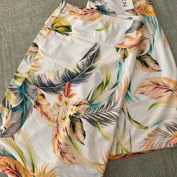 🎉SALE🎉Janzen Tropical Floral Print Skirt NWT - Picture 1 of 8